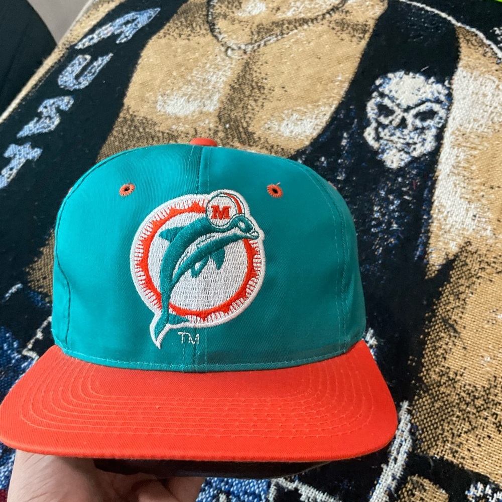 Vintage nfl Miami dolphins SnapBack hat nwt